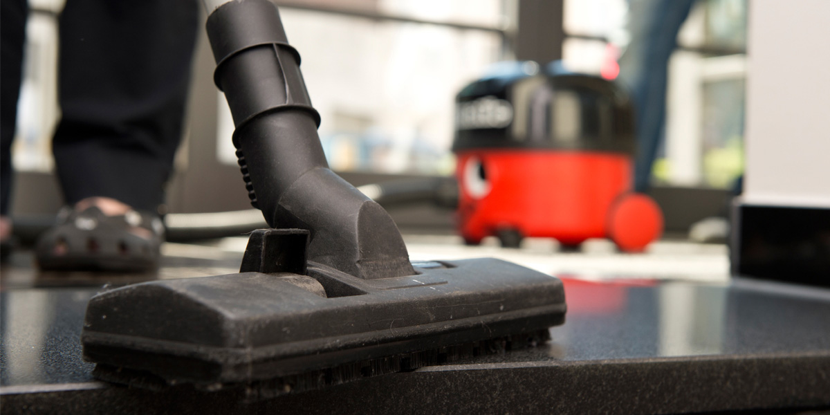 Treppenhausreinigung – BS Dienstleistungen Treppenhausreinigung – BS Dienstleistungen